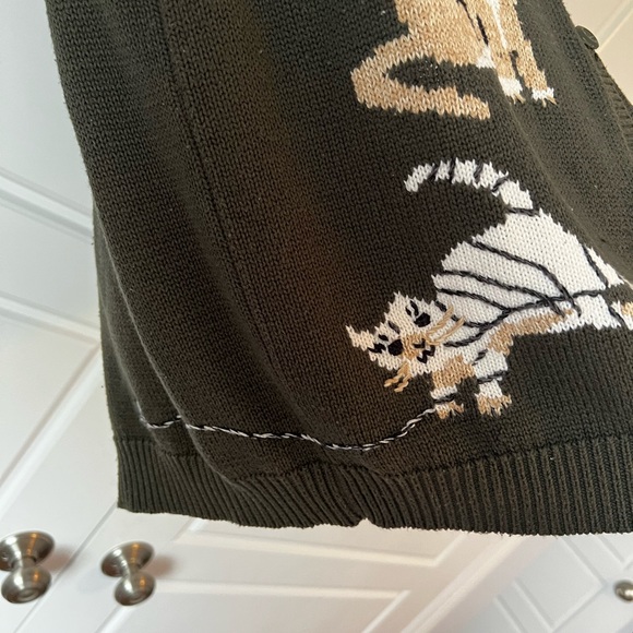Cottage Cove Cat-Print Knit Sweater Vest - Picture 3 of 3
